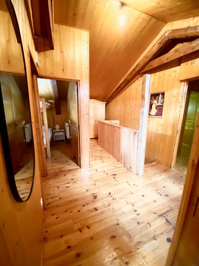 Gite De Groupe 160M2, 15P, Salle De Reception, Jardin, Terrasse Mazan-l'Abbaye Esterno foto